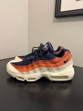 Nike Air Max 95 Essential Sail Obsidian Desert Sand